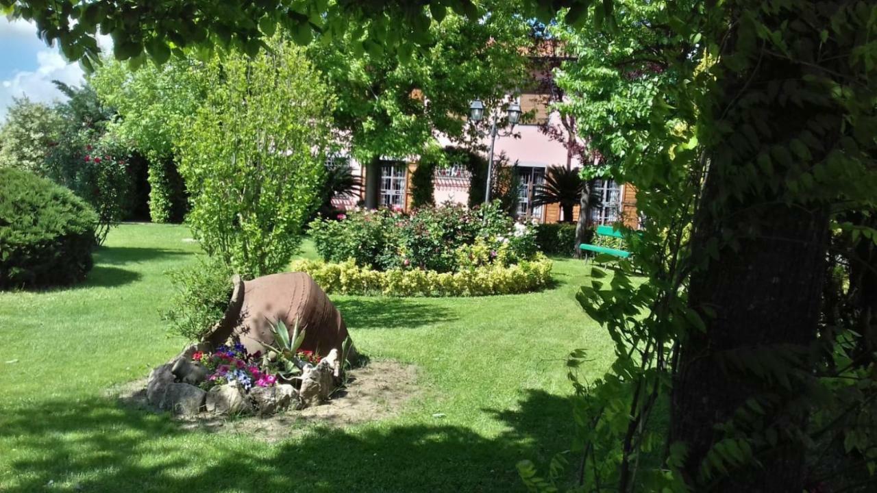 Hotel Rustico La Pioppeta Cascina Exterior foto